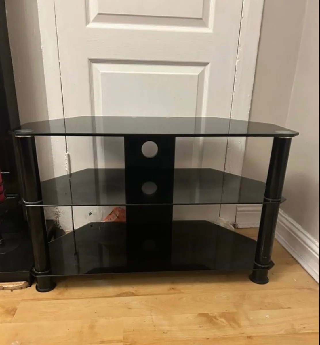 Tv and stand for sale in Co. Dublin for €60 on DoneDeal