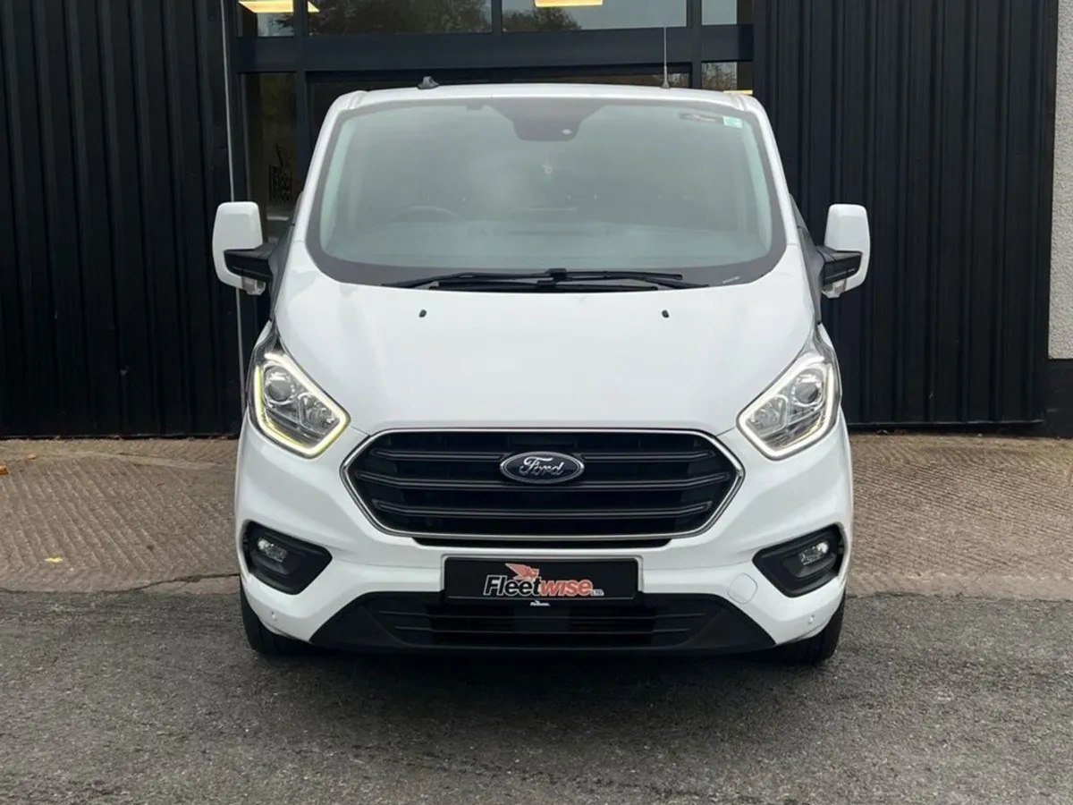 Ford Transit Custom 2.0 300 Ecoblue Limited Panel - Image 2