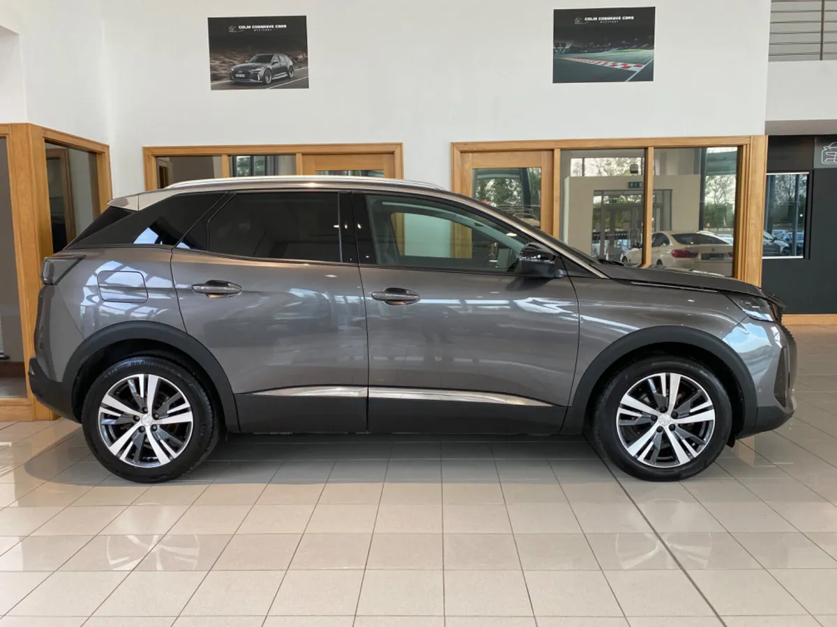 Peugeot 3008 2022 - Image 2