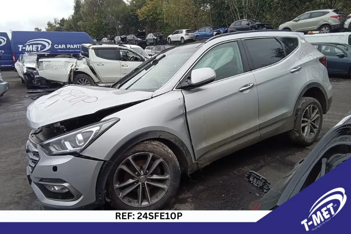 2016 HYUNDAI SANTA FE BREAKING FOR PARTS - Image 3