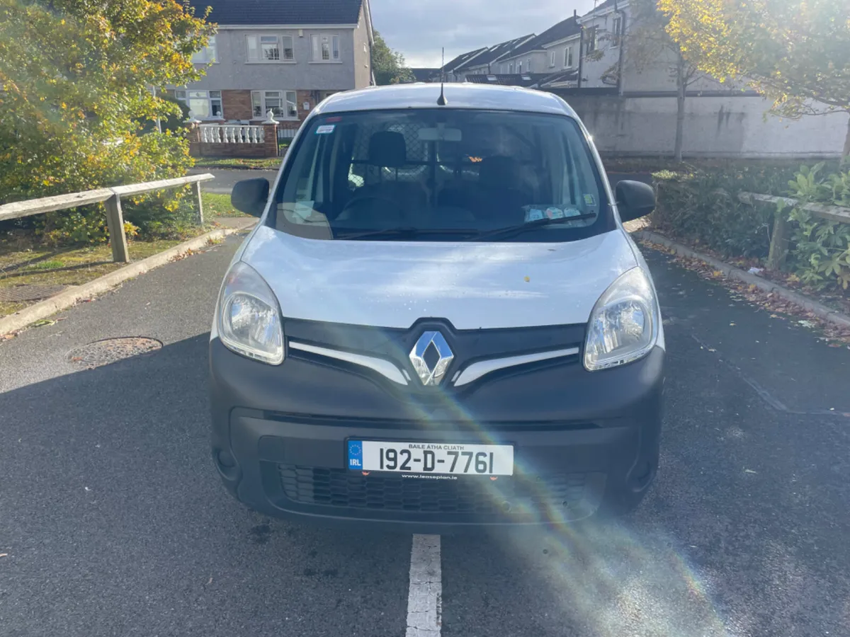 Renault Kangoo 2019 Low Mileage - Image 2