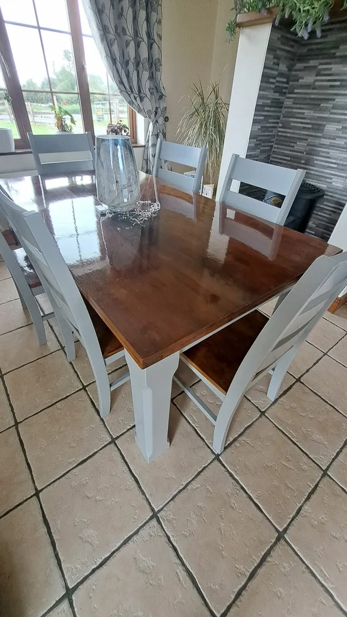 Kitchen Table and 6 chairs for sale in Co. Tipperary for €300 on DoneDeal
