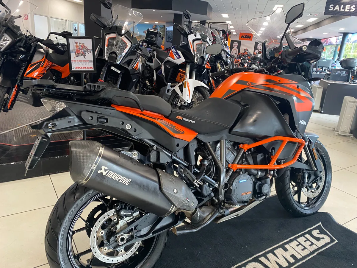 KTM 1290 Adventure S - Image 4