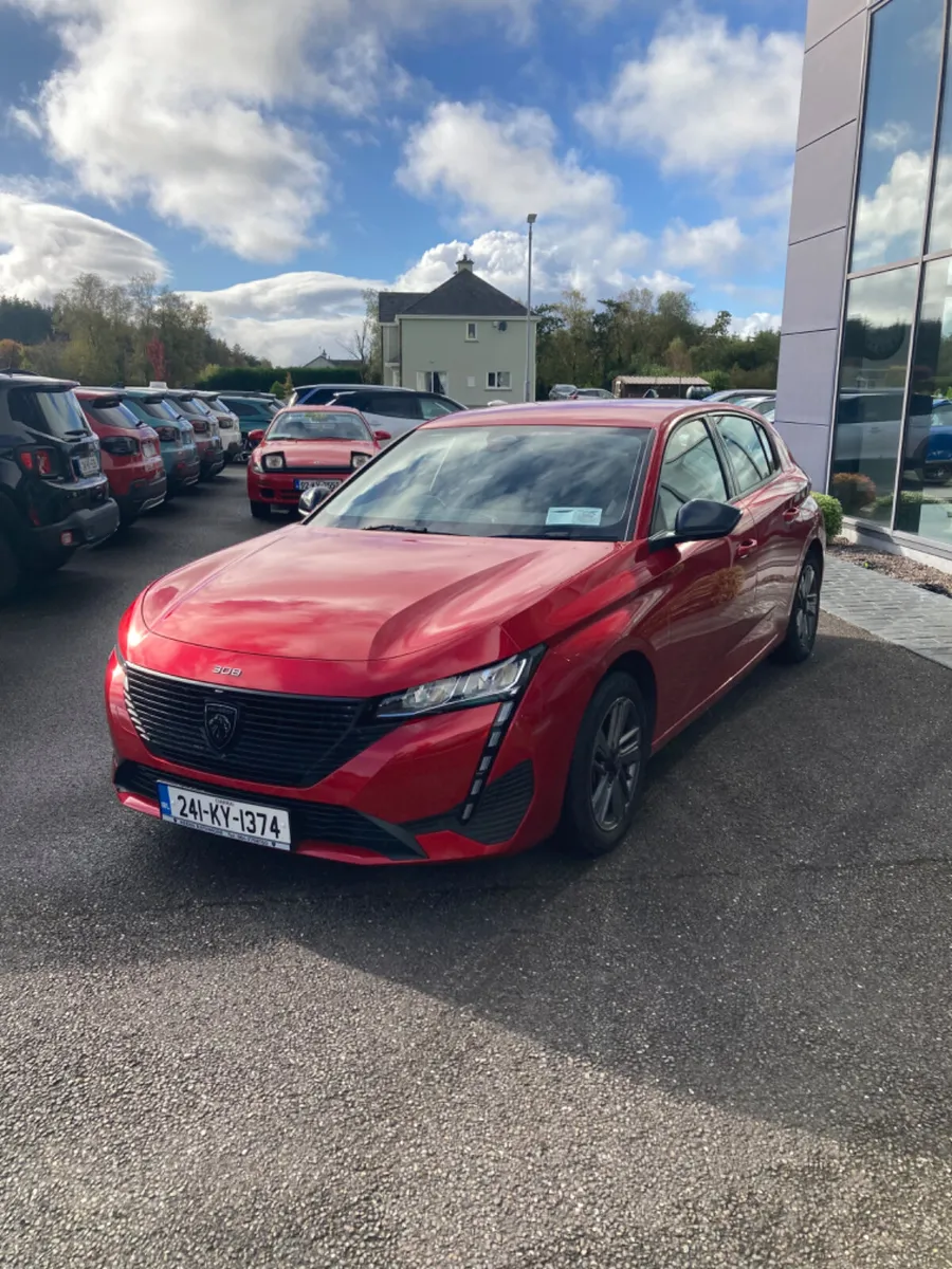 Peugeot 308 2024 - Image 2