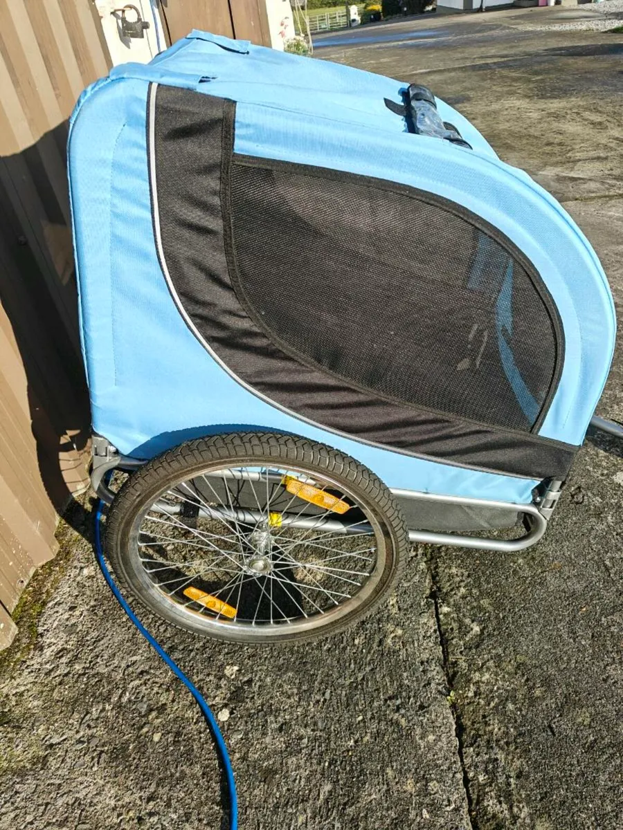 Pet trailer for bicycle for sale in Co. Offaly for €100 on DoneDeal