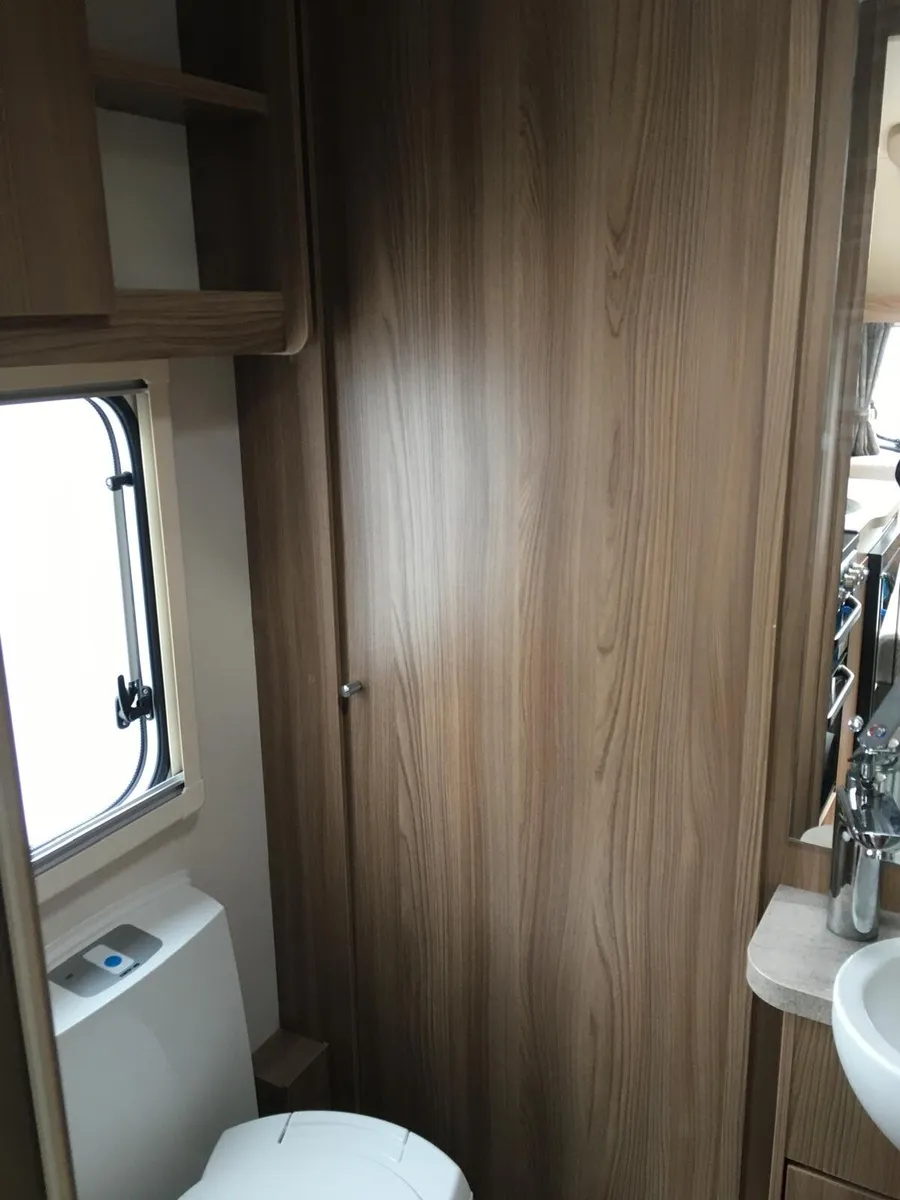 2022 Swift challenger 560    4 Berth - Image 4