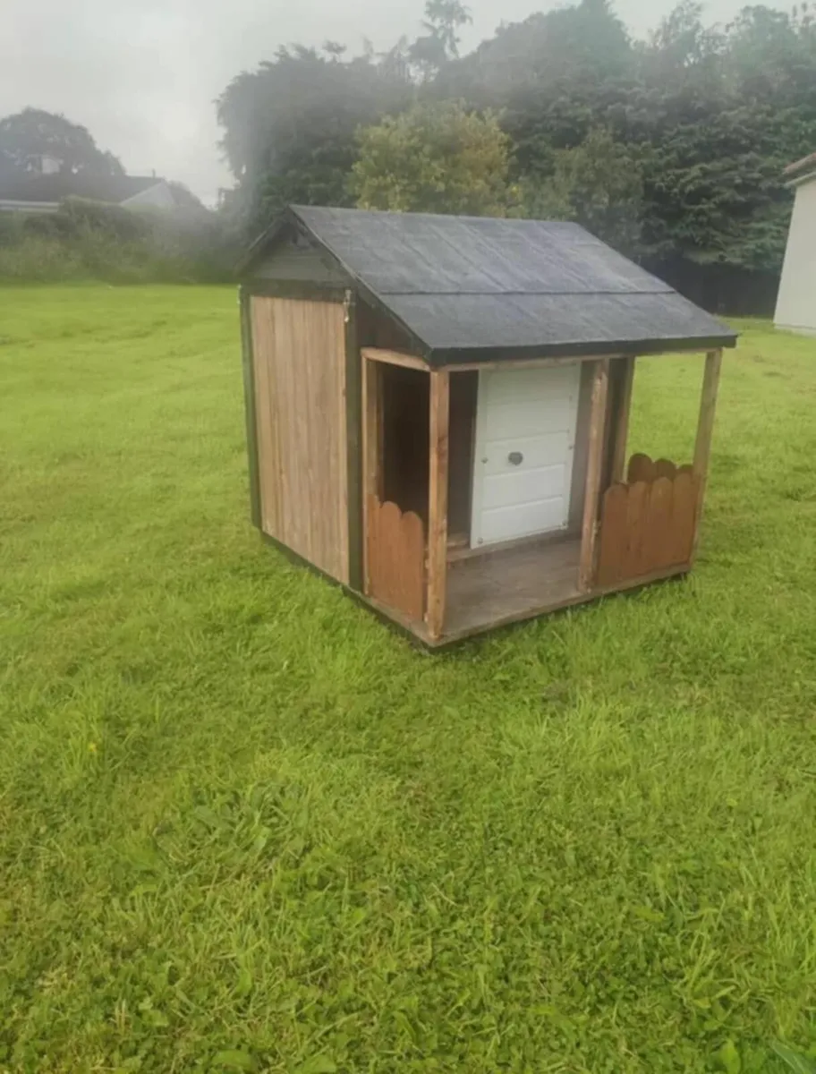 Large Dog kennels/ pets hatch - Image 2