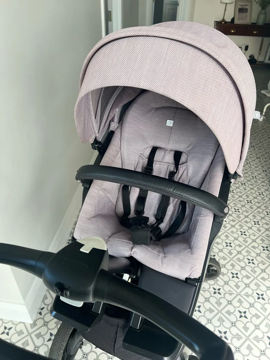 Stokke Xplory V6 buggy stroller for sale in Co. for €650 on