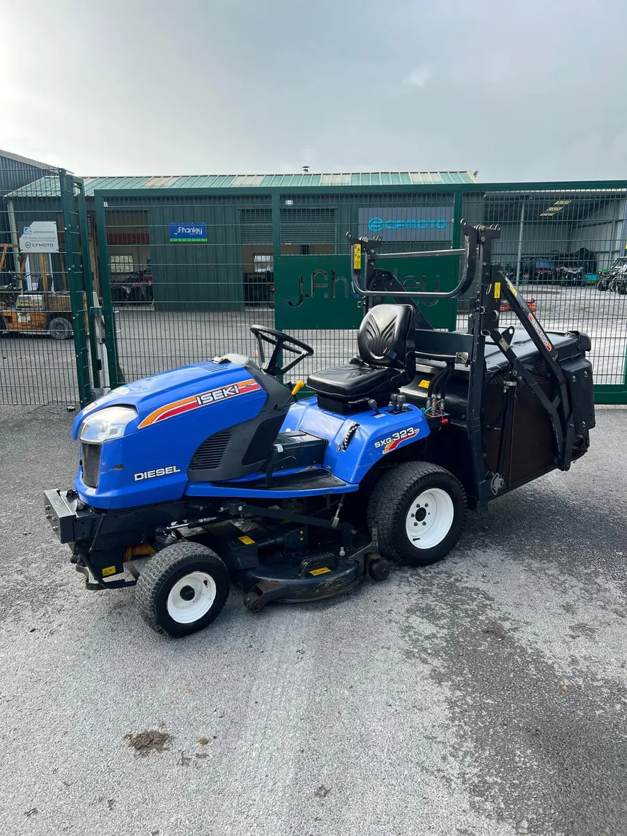 Iseki SXG323HD high dump mower 2019 - Image 1