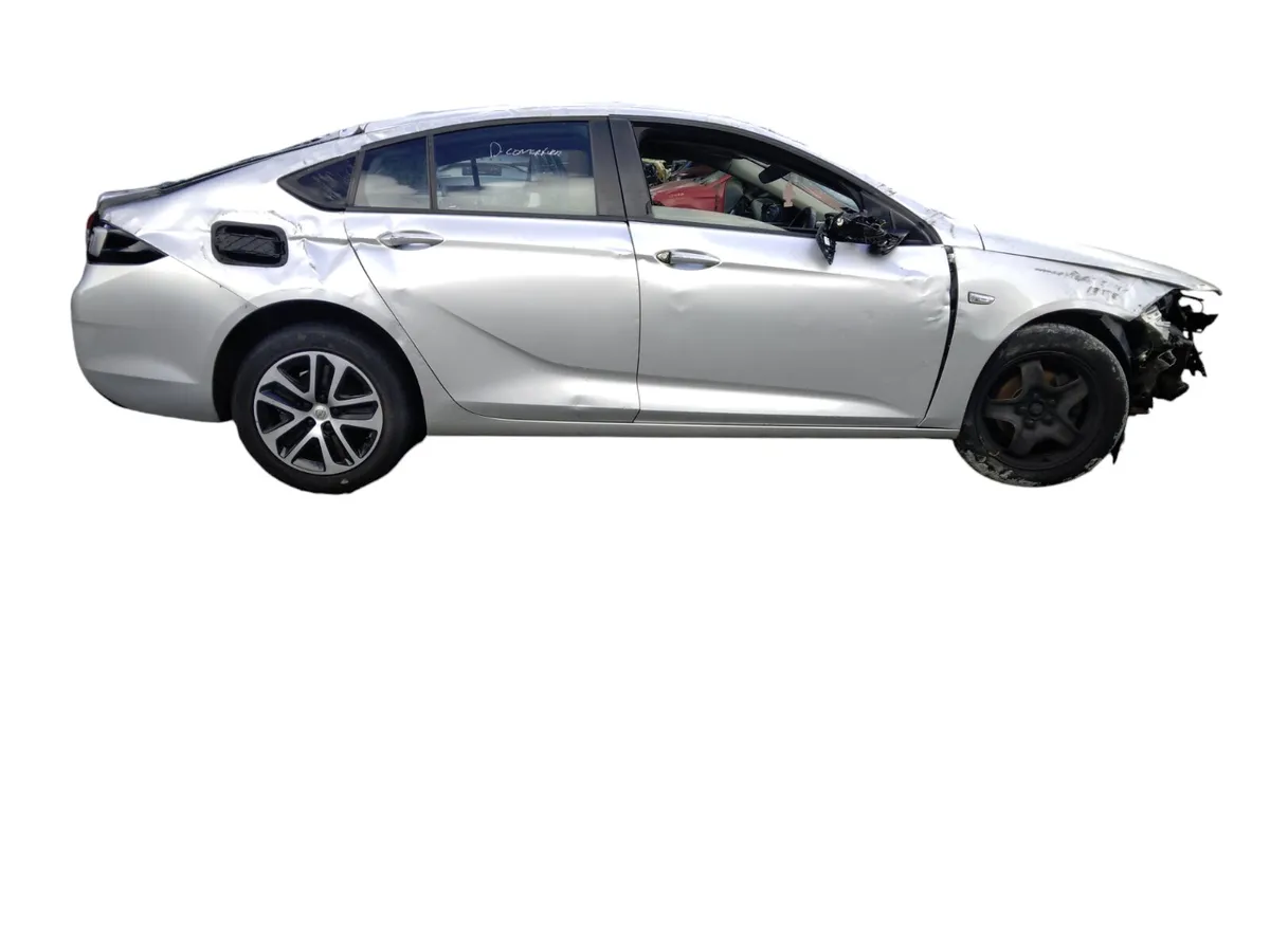 2018 OPEL INSIGNIA For Breaking/Dismantling - Image 2