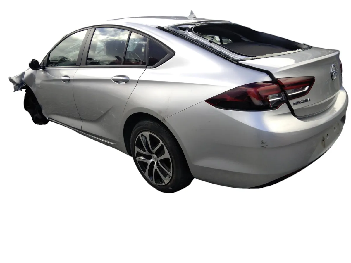 2018 OPEL INSIGNIA For Breaking/Dismantling - Image 4