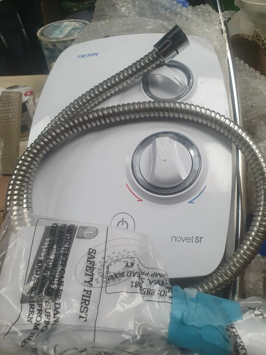 Triton Novell SR electric shower for sale in Co. Dublin for €80 on DoneDeal
