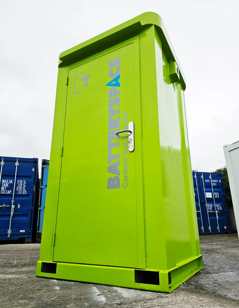 5ft Charging Hut with Lockers and Fire Suppression - Image 1