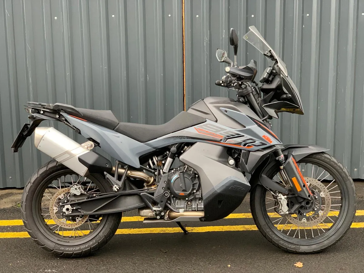 Ex Demo 2022 KTM 890 Adventure - Image 1