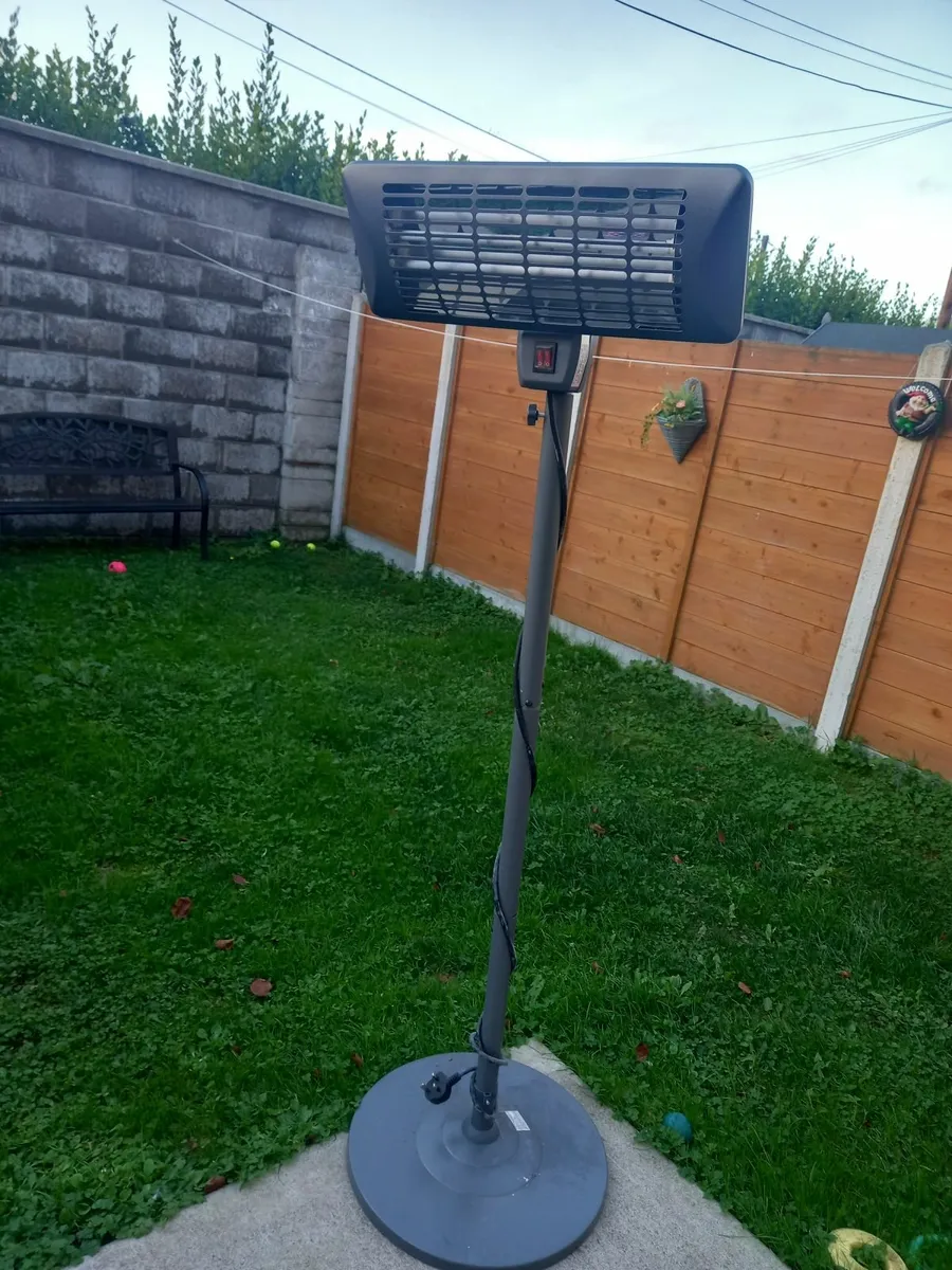 Outdoor heater for sale in Co. Cork for €70 on DoneDeal
