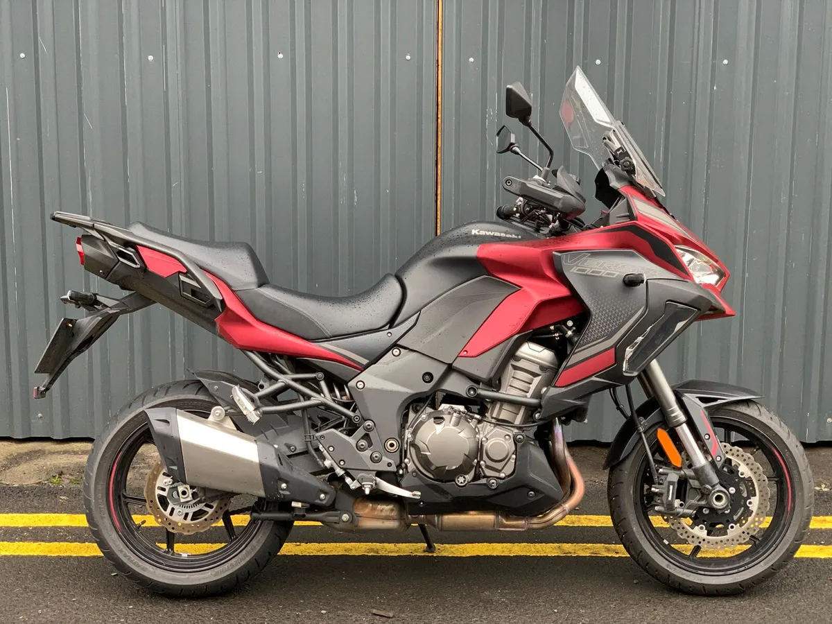 Ex-Demo 2024 Kawasaki Versys 1000 SE - Image 1