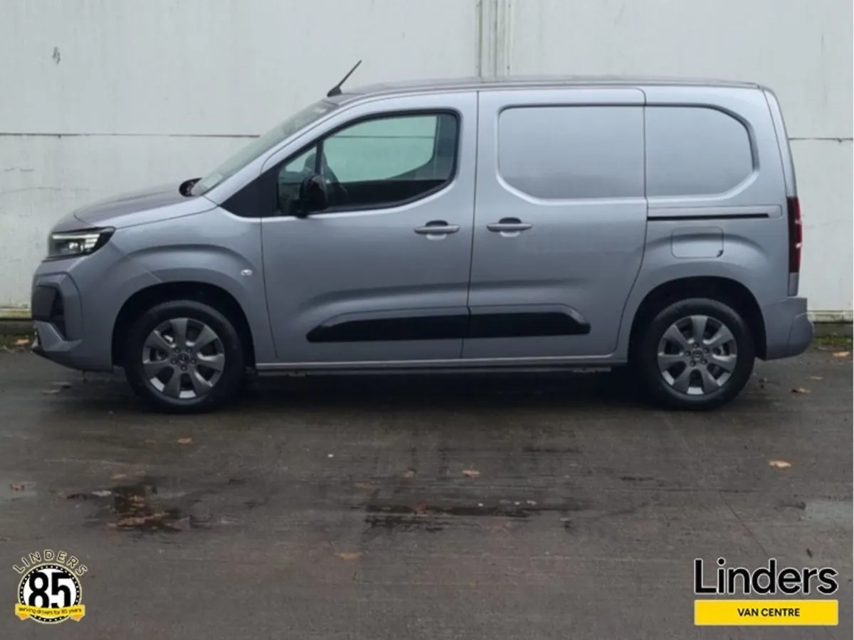 Opel Combo Sportive 2025 5 Year Warranty - Image 3