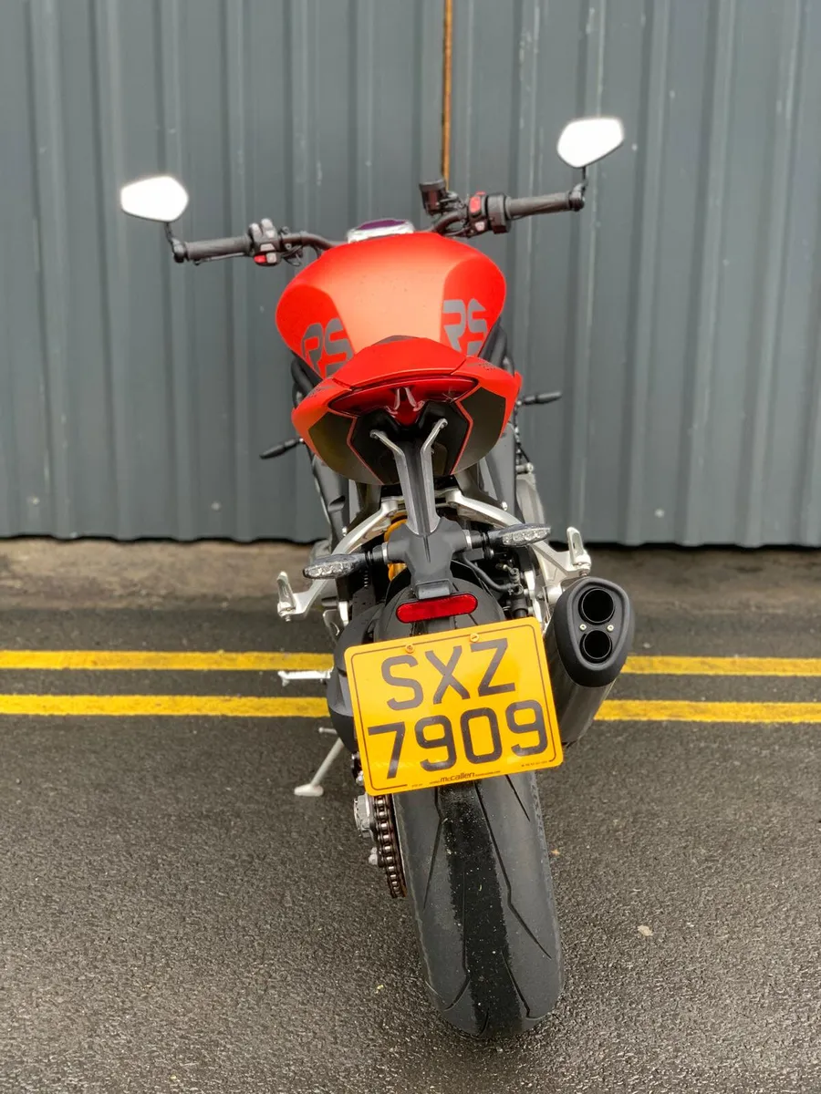 Ex-Demo 2023 Speed Triple 1200 RS - Image 2