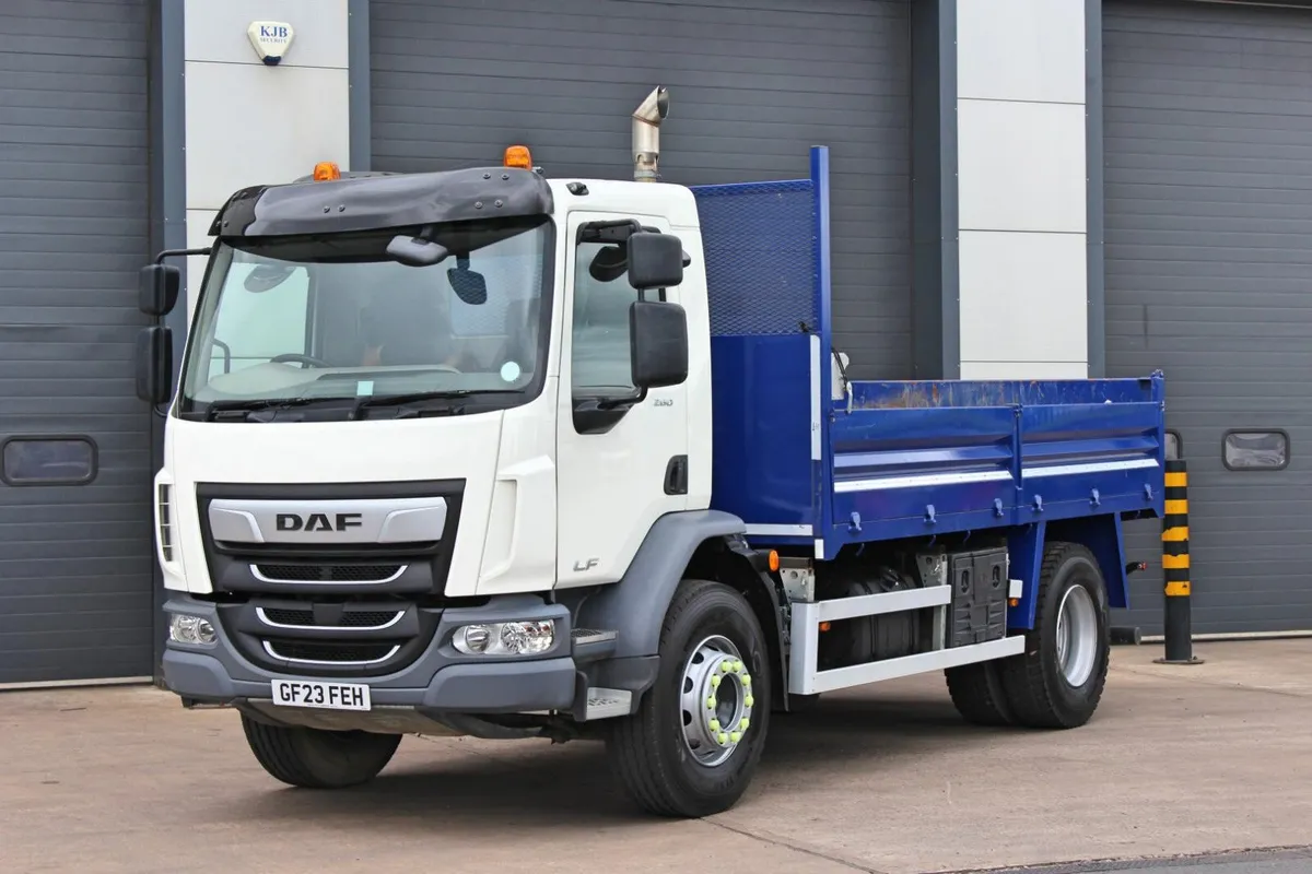 2023 DAF LF 260 18 TON TIPPER - Image 3