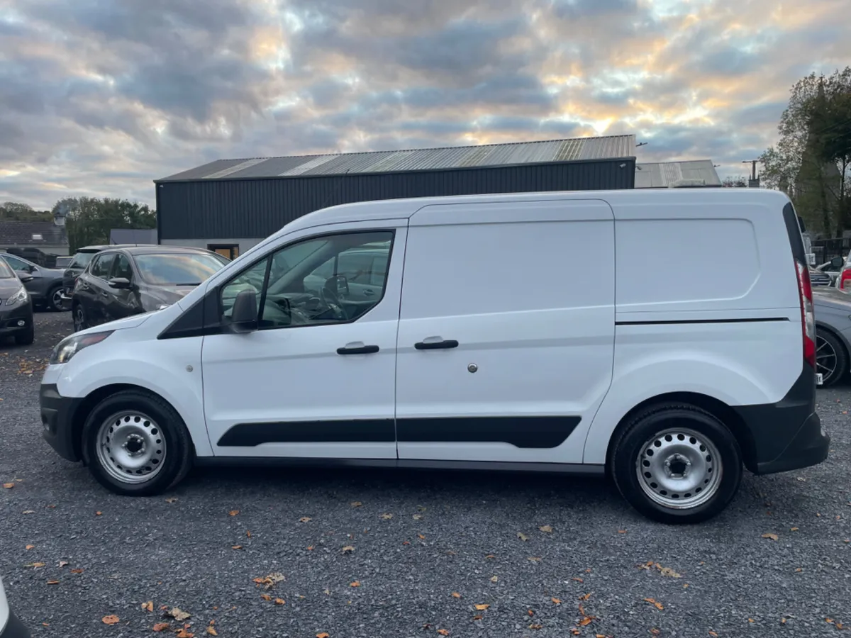 Ford Transit Connect LWB - Image 1