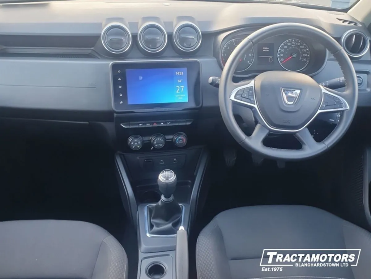 Dacia Duster Comfort 1.0 TCE 90 4X2 5DR - Image 2