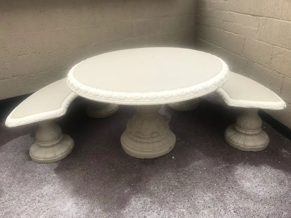 Solid concrete table and chairs for sale in Co. Cork for €320 on DoneDeal