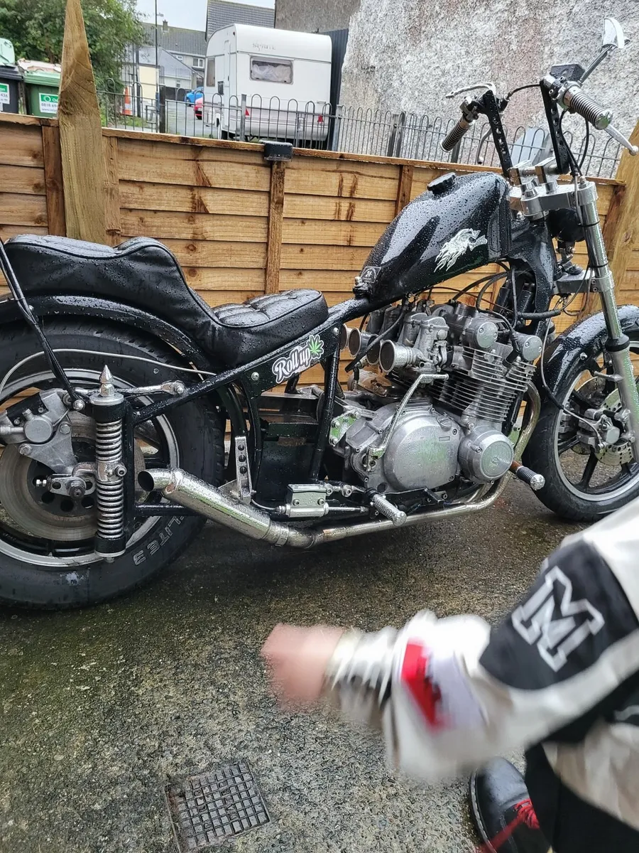 Suzuki gs chopper hotsell