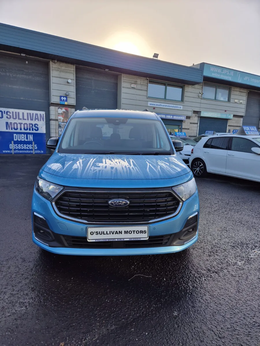 FordTourneoConnect/2023/WheelchairAccess/Taxi Spec - Image 3