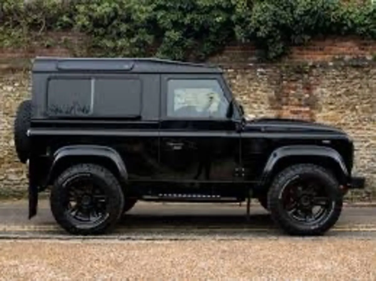 *WANTED* Land Rover Defender - Image 3