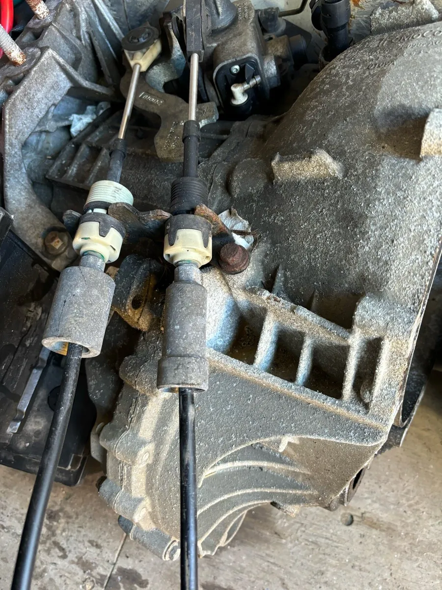 Ford custom for breaking for sale in Co. Dublin for €1 on DoneDeal