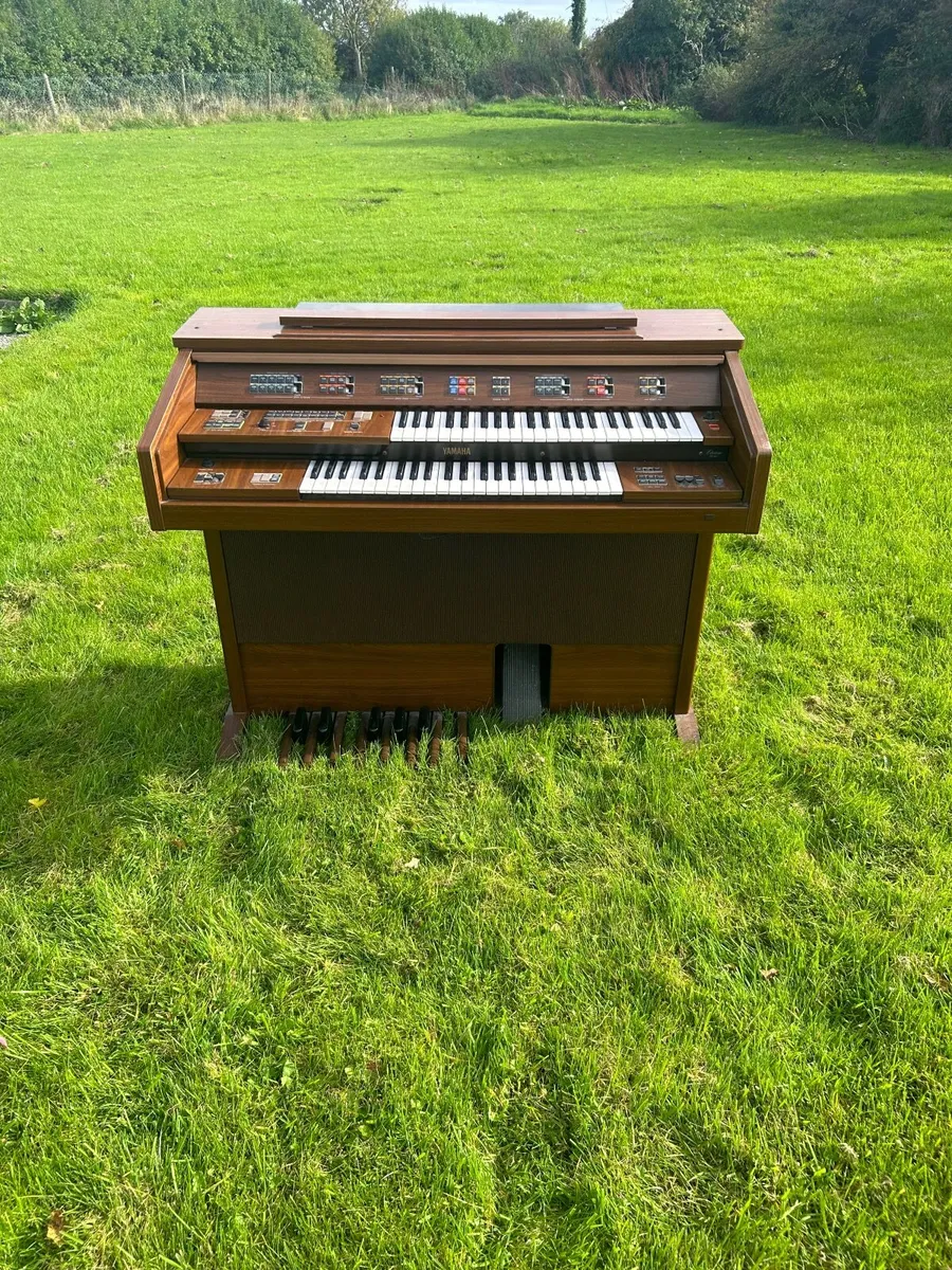 Electone Organ second hand works perfectly for sale in Co. Kerry for €