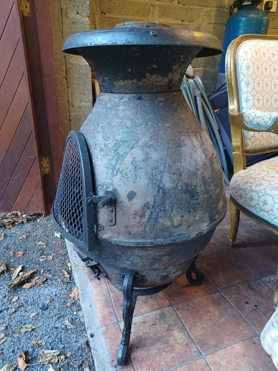 Pot Belly Cast Iron Outside Stove for sale in Co. Kildare for €450 on
