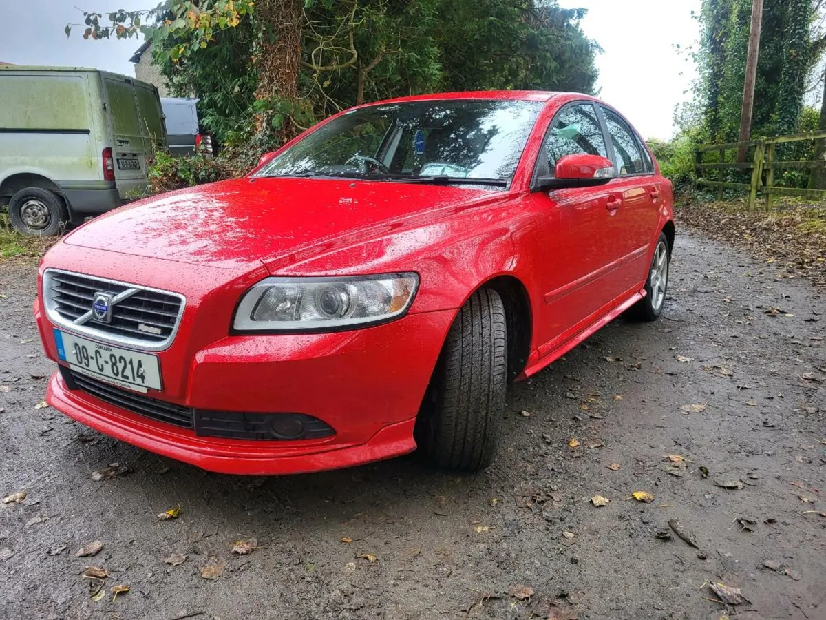 Volvo s40 1.6 hdi R design - Image 2