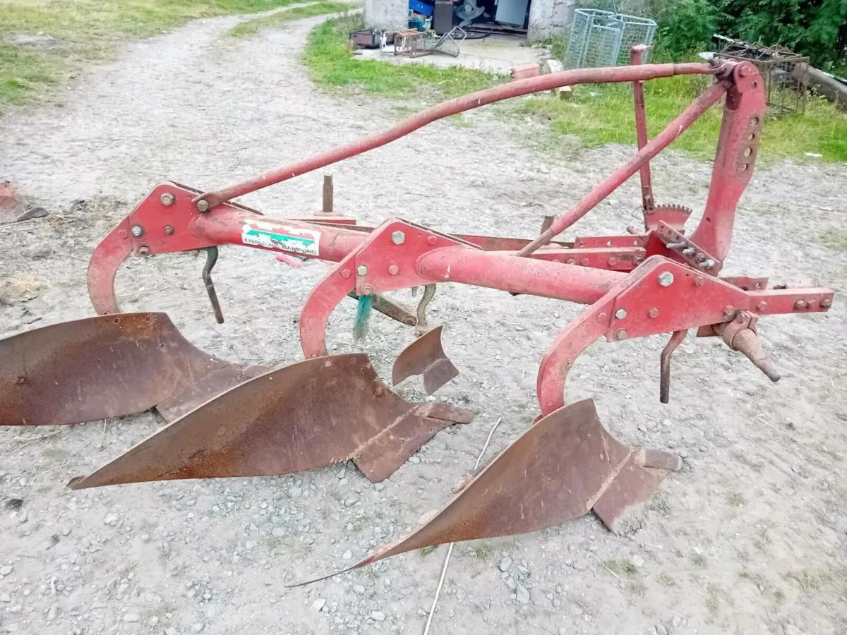 Kverneland Plough for sale in Co. Kildare for €300 on DoneDeal