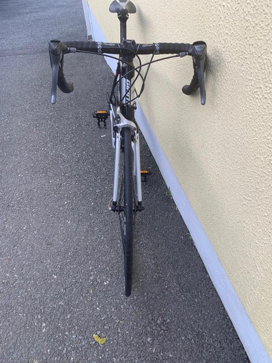 Giant Racing Bike for sale in Co. Wexford for €170 on DoneDeal