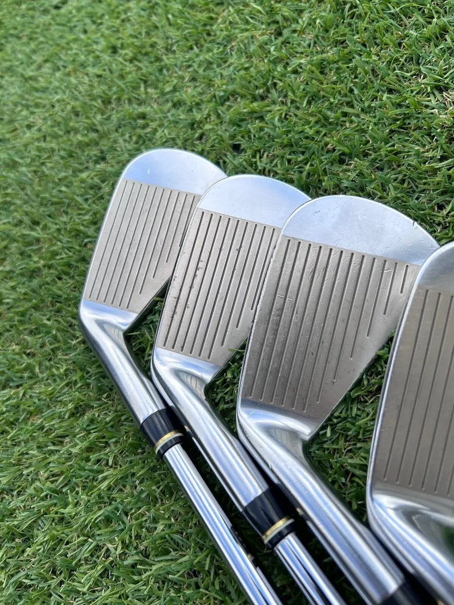 Mizuno S10 Japan only irons - Image 4