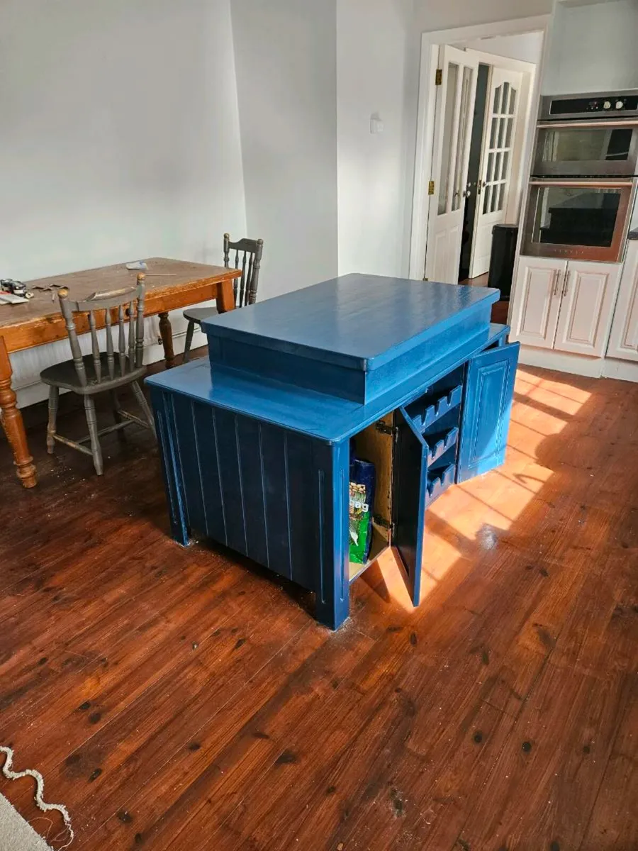 We paint all your kitchen units and wardrobes - Image 1