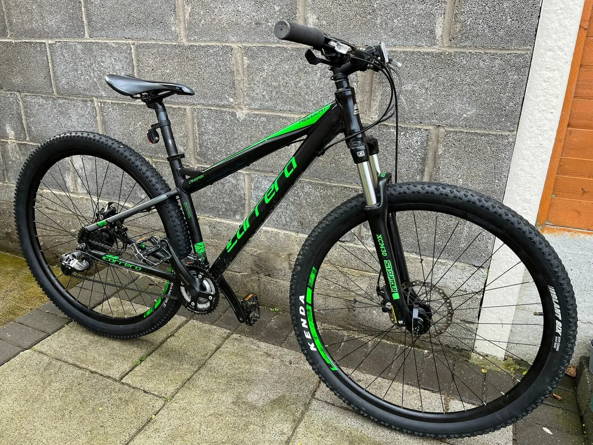 Carrera Hellcat 29er mountain bike - Image 1