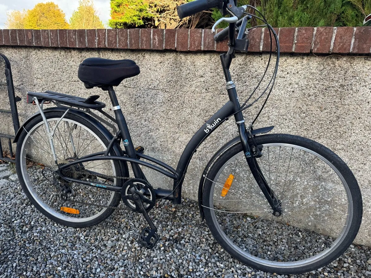 Decathlon City Bike (ladies) - Image 1