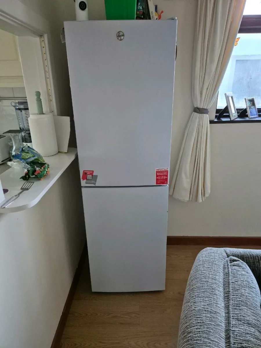 Hoover fridge freezer - Image 1