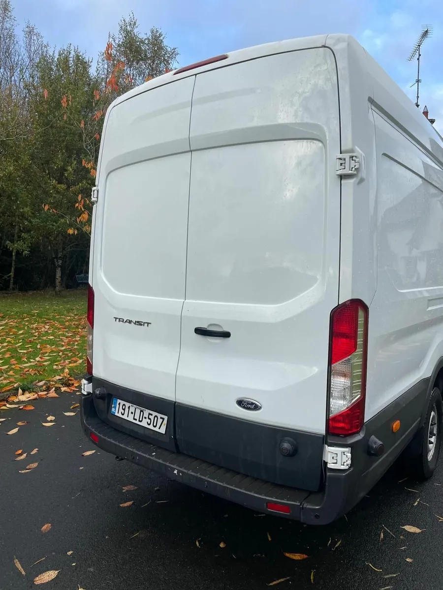 Ford Transit Jombo 2019 - Image 4