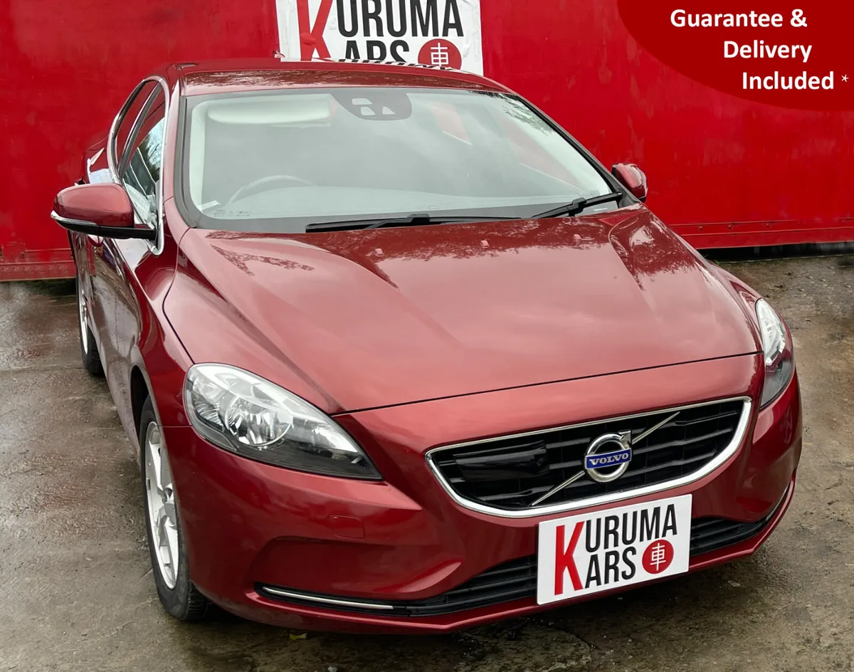 Volvo V40 T4 - 2015 - ONLY 48,000KM - Image 1