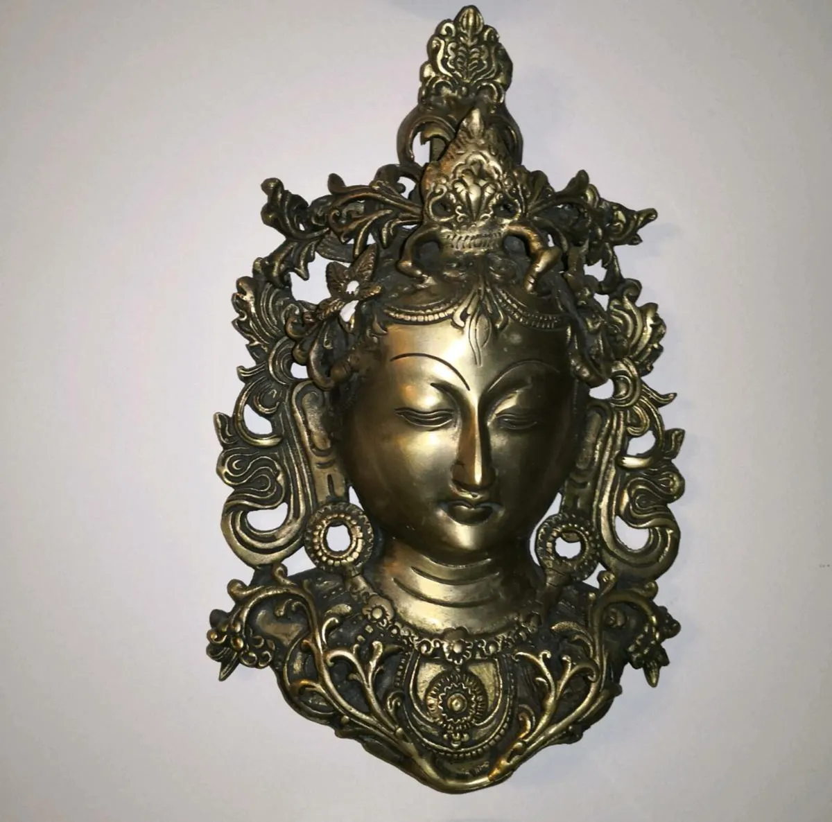 Beautiful heavy solid brass bronze mask