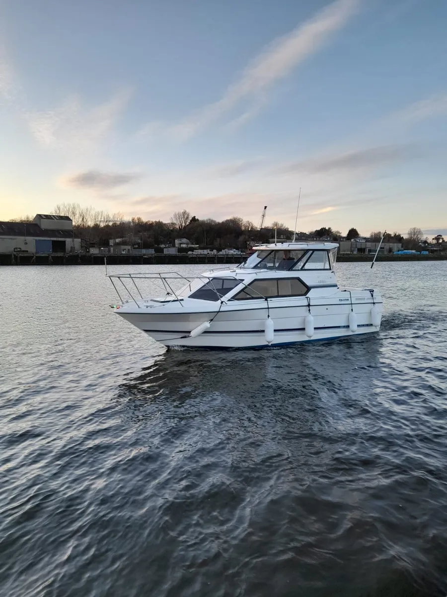 Bayliner 2452 Caira Express   “Open to offers “ - Image 2