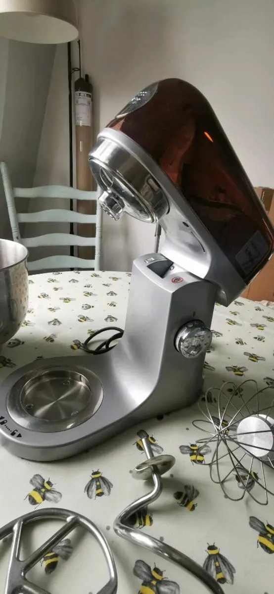 Kenwood Rose Gold kMix Stand Mixer | KMX760GD - Image 2