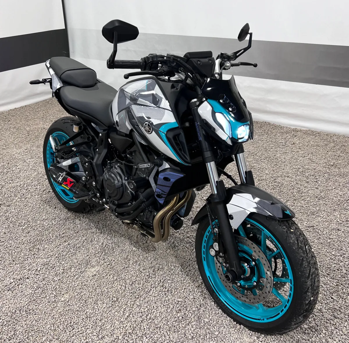 Yamaha MT-07 New in stock FULLY LOADED 2025 - Image 4