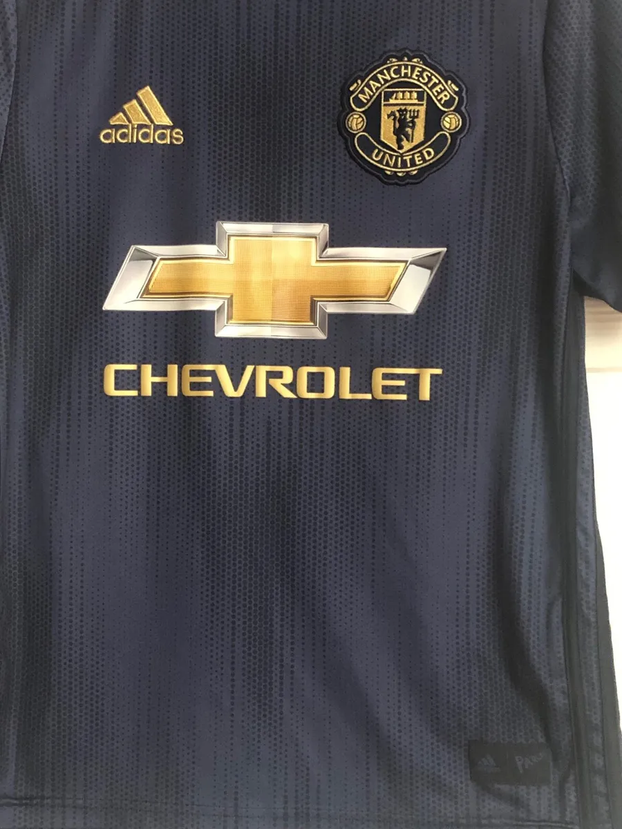 Manchester  United top - Image 1