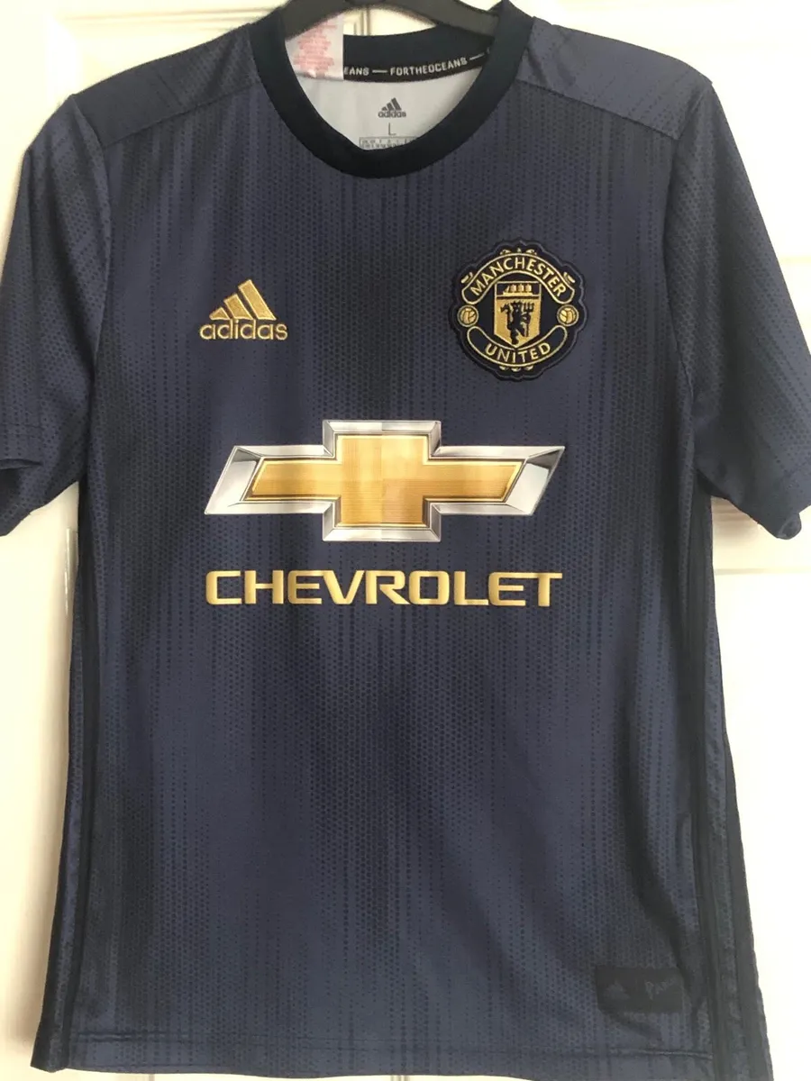 Manchester  United top - Image 2