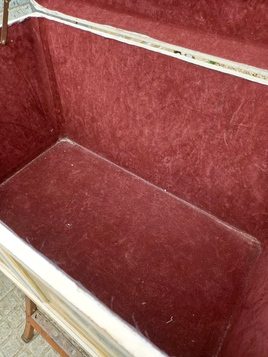 Collection of Vintage Storage Chest - Image 3