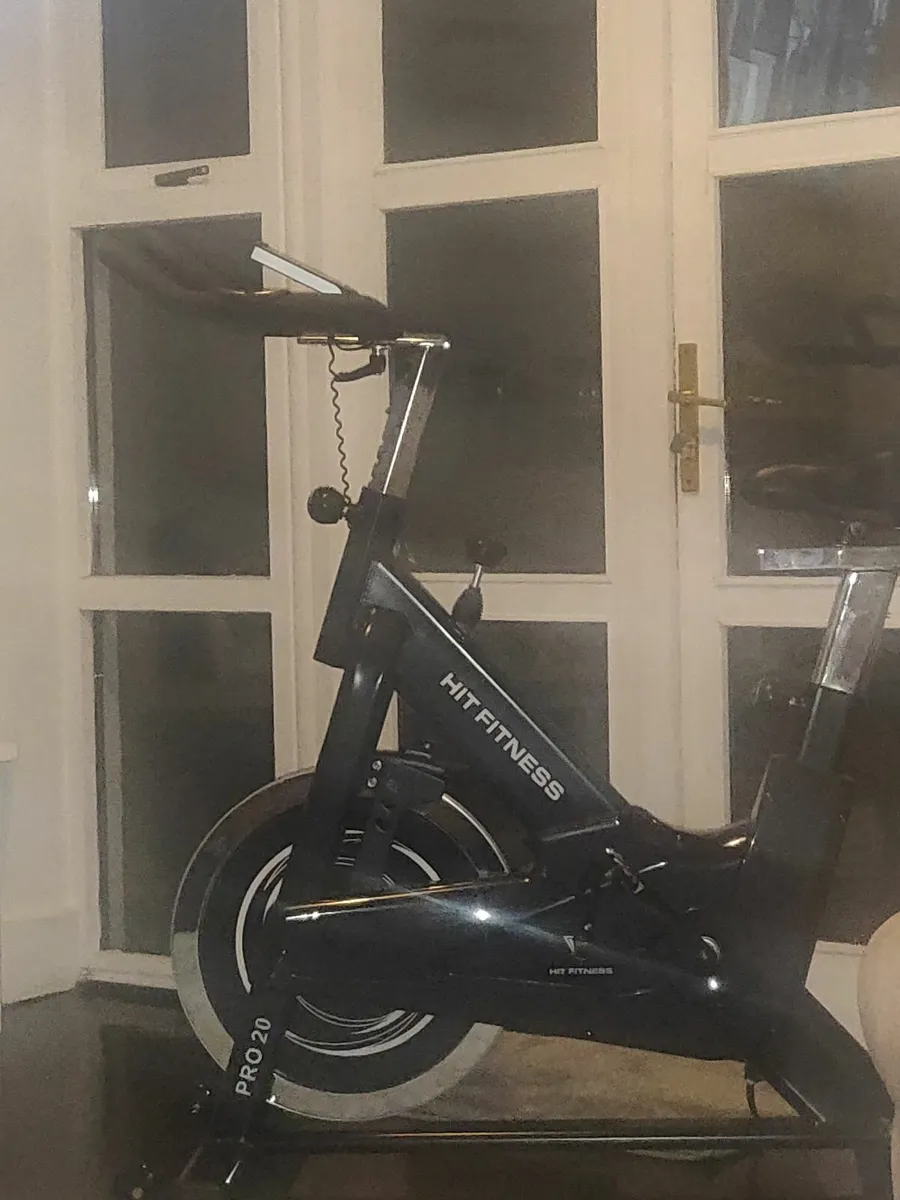 Hit fitness g8 indoor cycling bike hotsell
